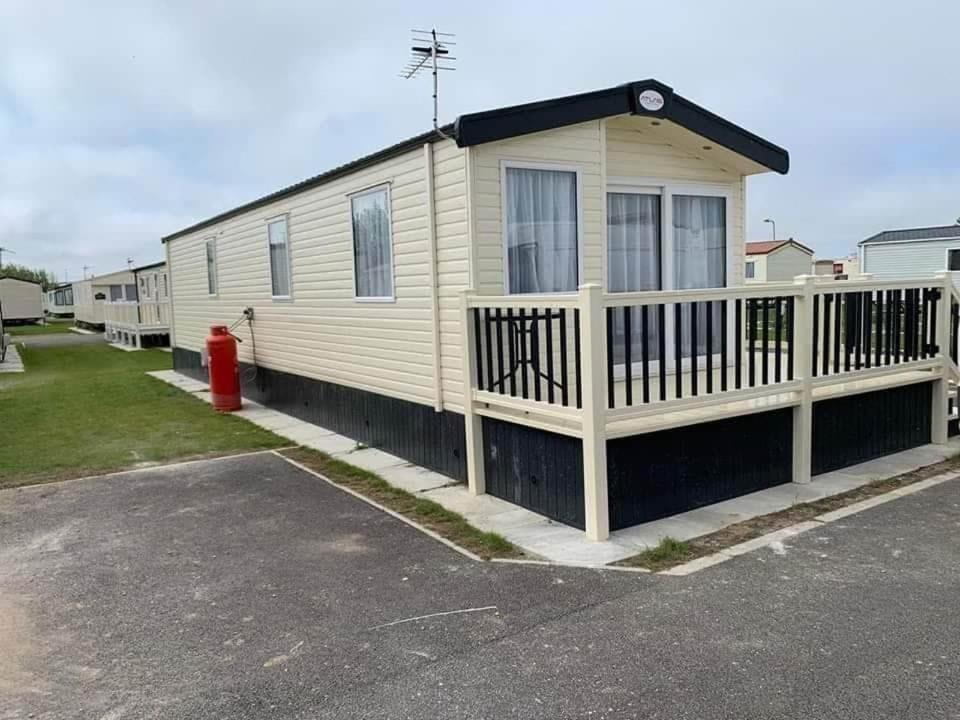 6 Berth Deluxe Caravan Palm Grove 42 Chapel Saint Leonards Luaran gambar